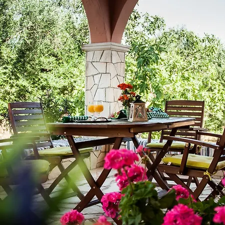 Country house Casa Elaia